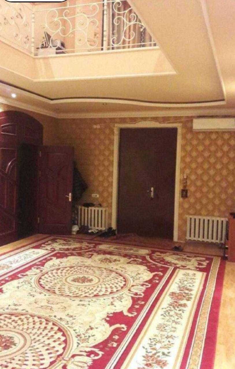 Евродом в Юнусабадском районе,Регистон, 6-соток (N 10514)