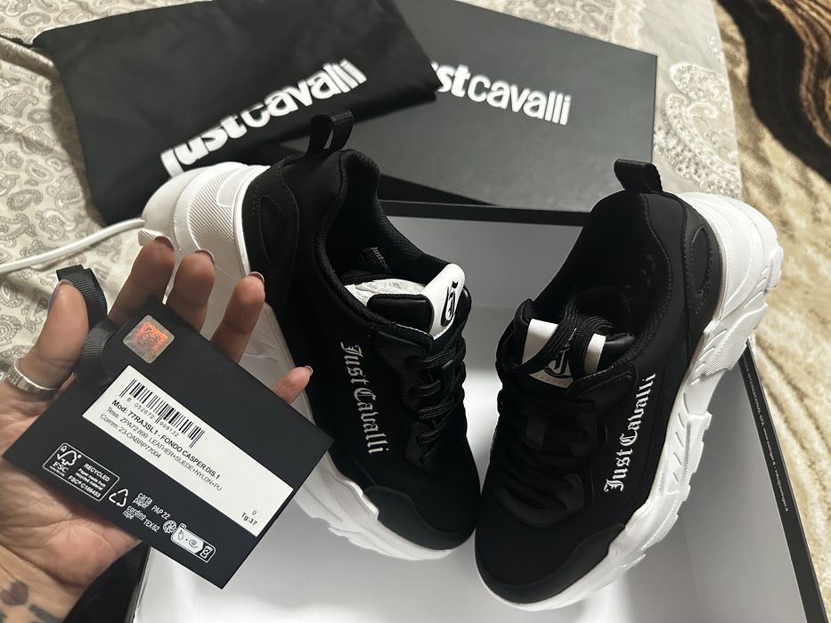 Оргинални маратонки