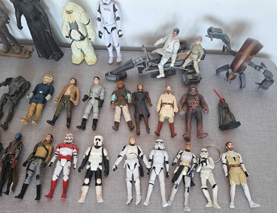 Lot 33 figurine Star Wars