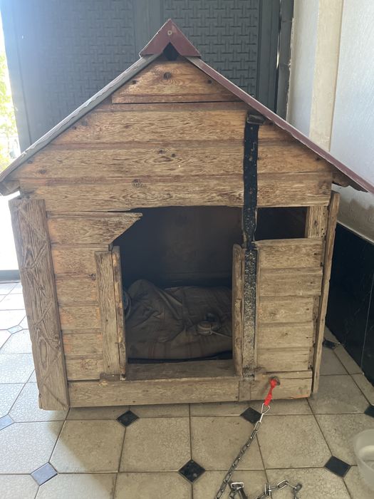 Продам домик для собаки