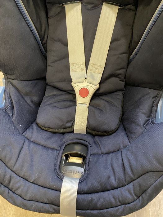 Кошница за новородено Cybex Aton 5