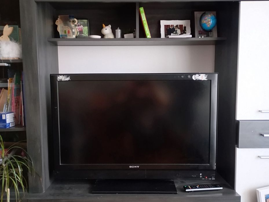 Vând televizor led marca Sony diagonala 101cm în perfectă stare
