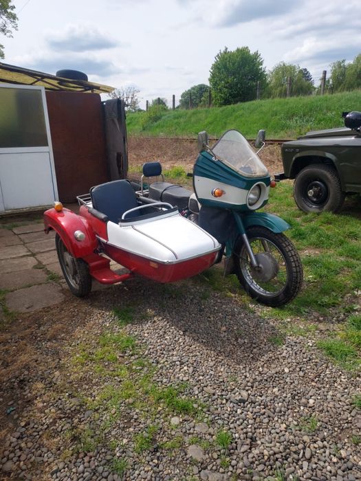 Moto  IJ  Jupiter cu atas