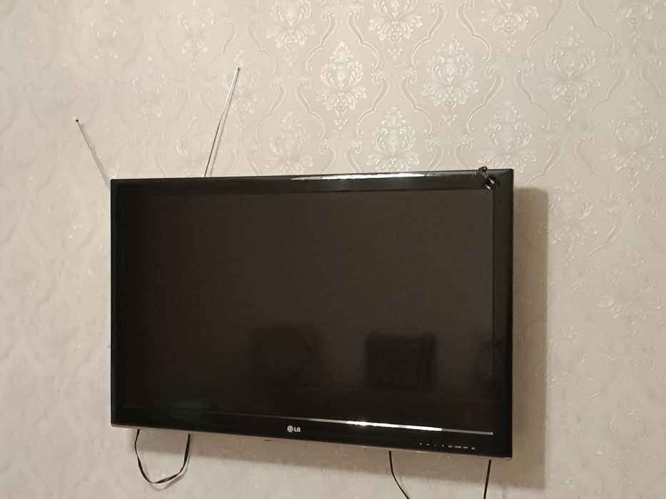 Продам телевизор