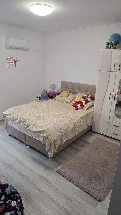 Vand Casa 4 camere