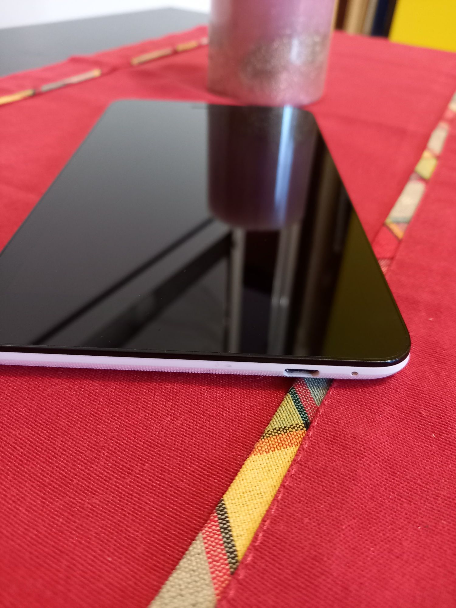Таблет Media Pad