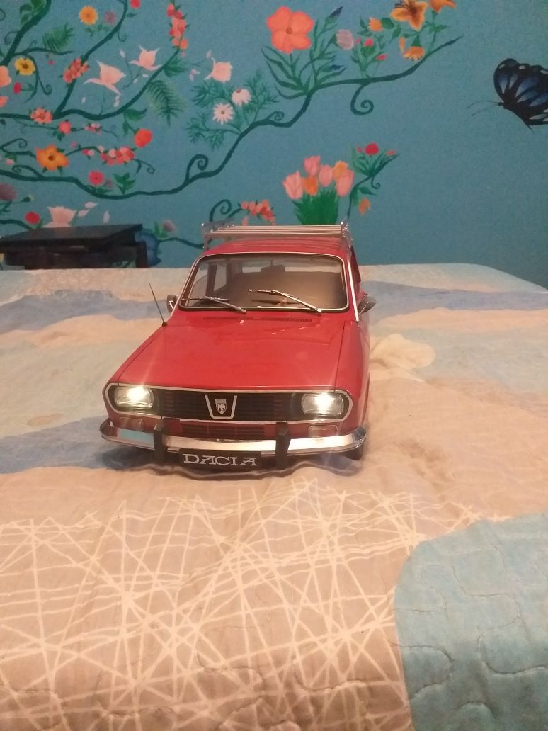 Macheta dacia 1300 la scara 1:8