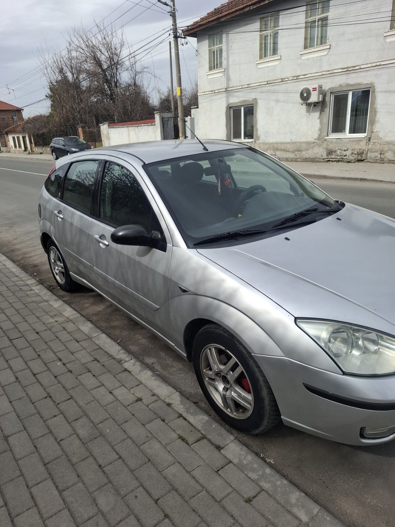 Форд фокус. Колата изглежда добре