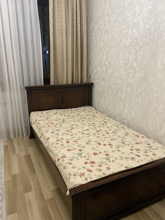 Кровать и тумба односпальная