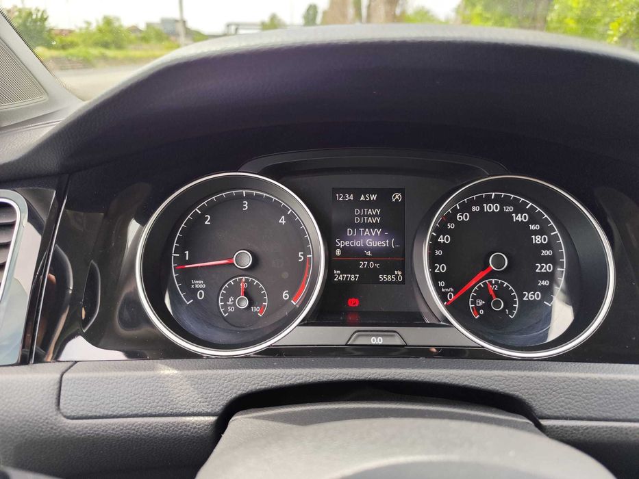 Vand Wolkswagen Golf 7,stare impecabila,an 2014,motor de 2000,Euro6