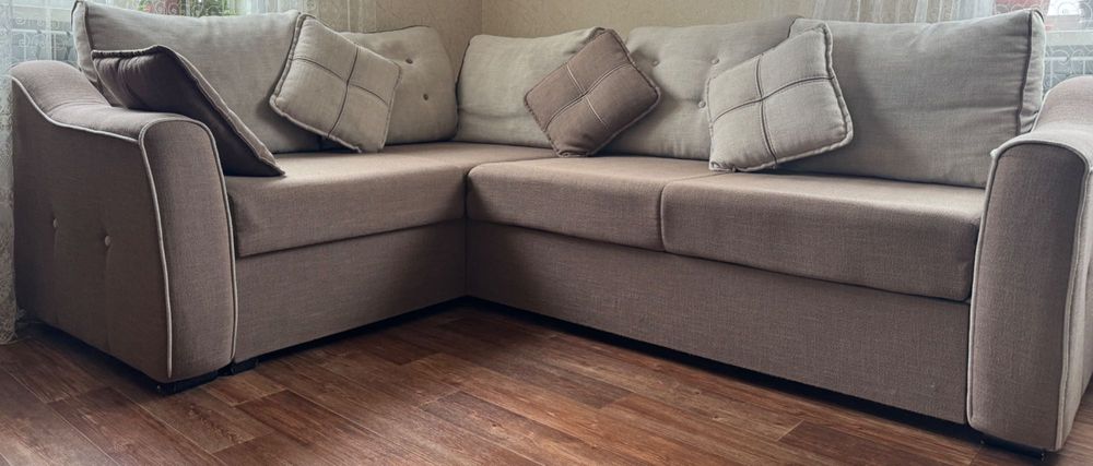 Продам угловой диван