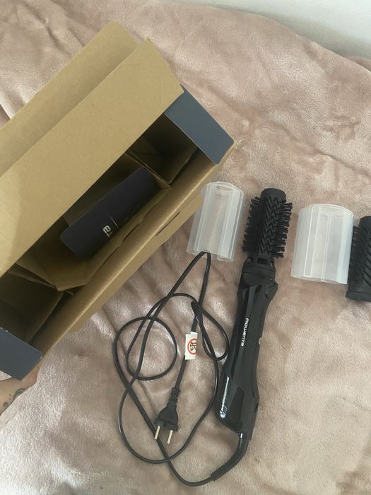 Въртяща се четка с горещ въздух ROWENTA Brush Activ UB9520F0