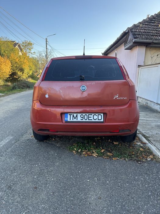 Fiat Grande  Punto  - 1.3 Multijet Diesel  - 75 CP - Aer condiționat