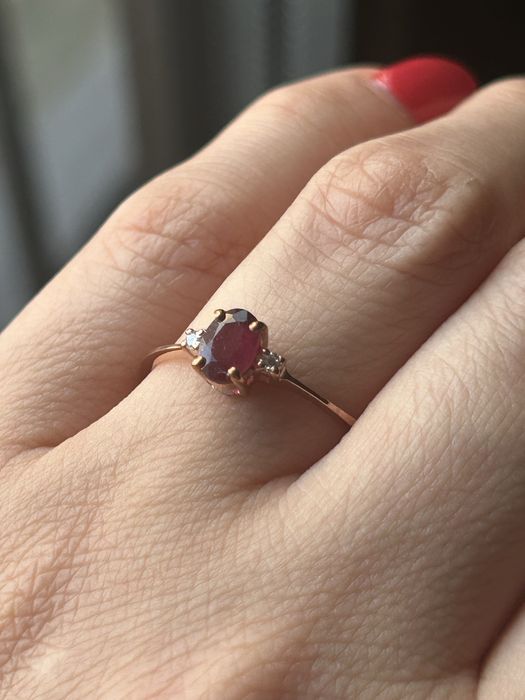 Inel aur 14 k cu rubin si diamante