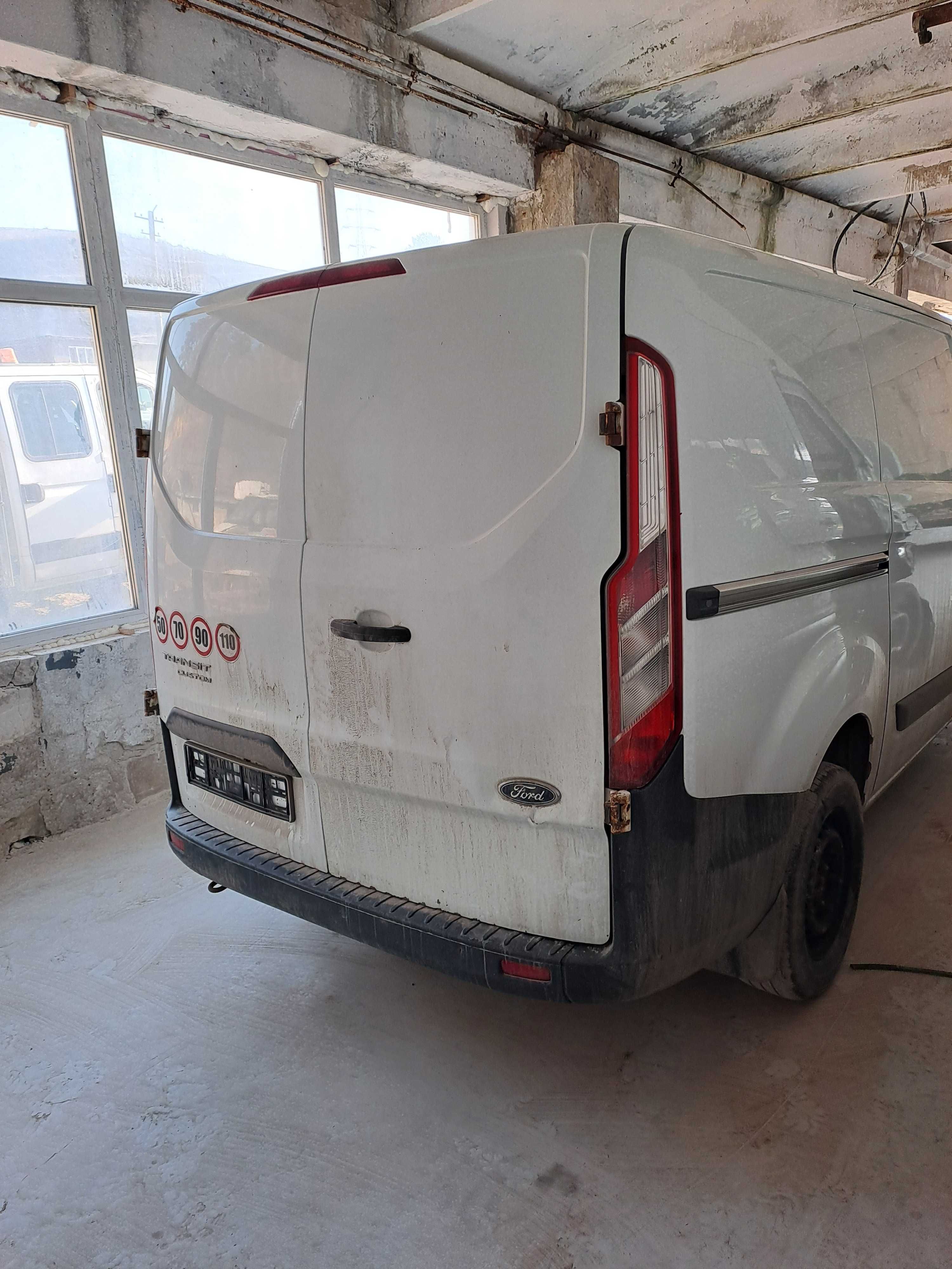 Dezmembrez Ford  Tranzit Custom 2.2 euro5 2014  Tip DRFF