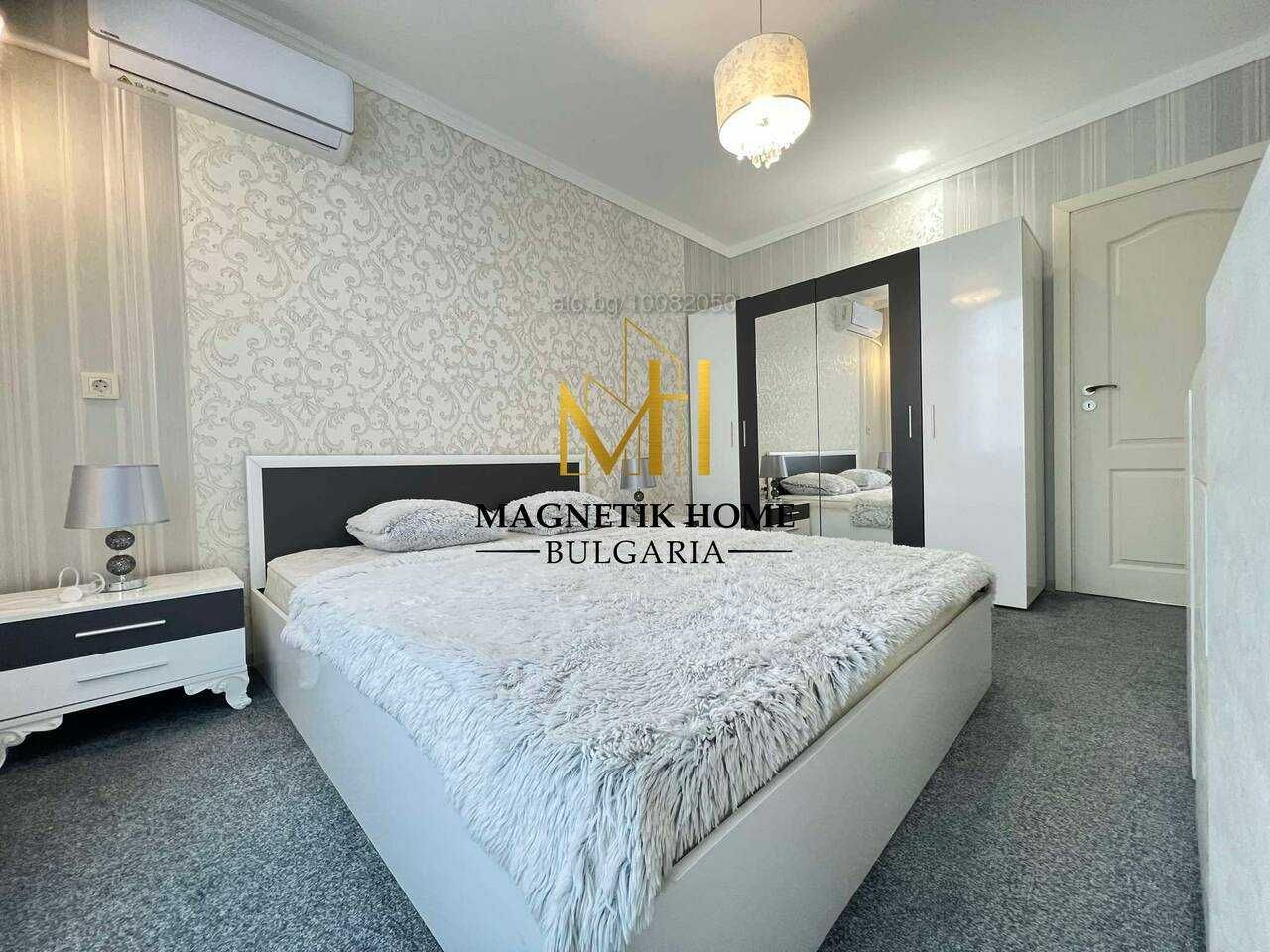 Дава се под наем Тристаен апартамент в Бургас, Център - 105 кв.м за 918 € - Снимка #8