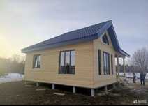 Casute pe structura de lemn
