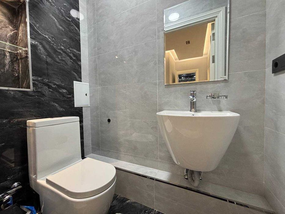 ГОТОВЫЙ АРЕНДАТОР! Шикарная 2х ком кв-ра в Центре Города! Ц-1 ID02