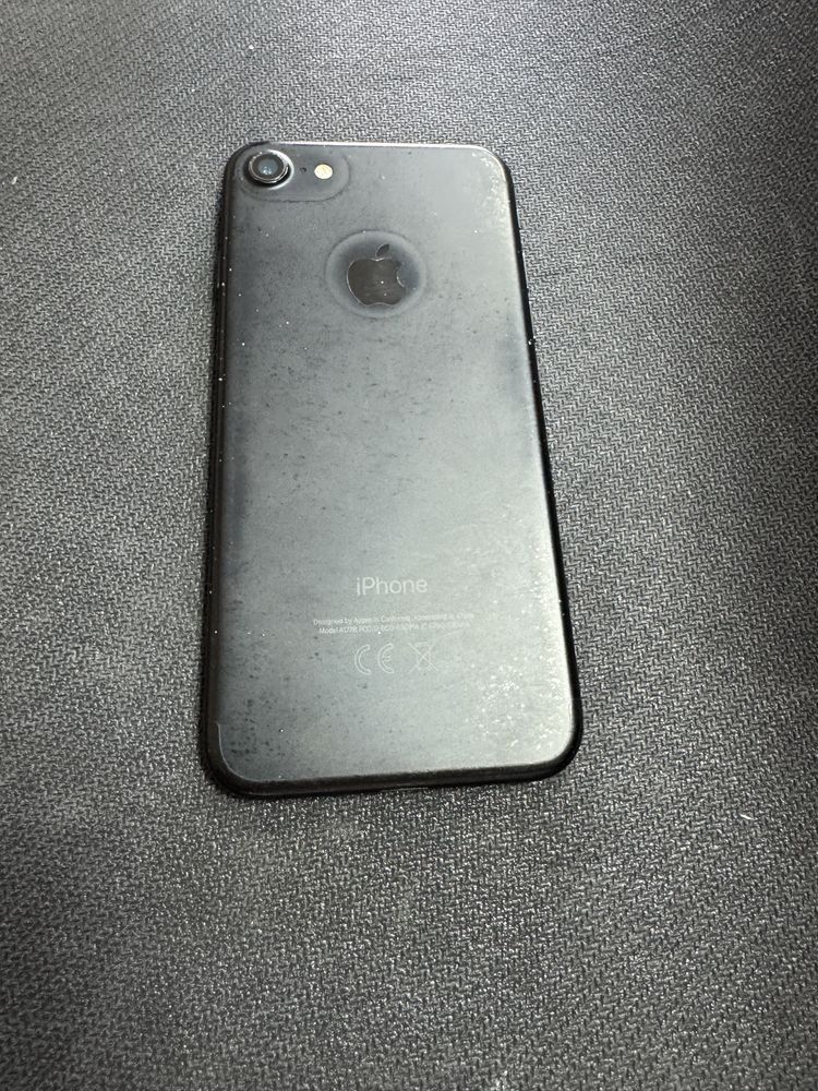 iPhone 7 128gb - отличен, с нова батерия
