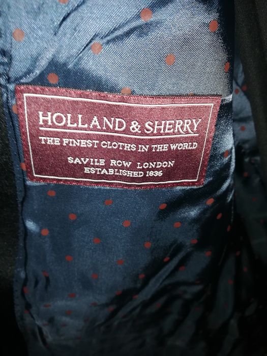 Vând costum complet Tudor Tailor a fost 5500 ron sau schimb cu ceva