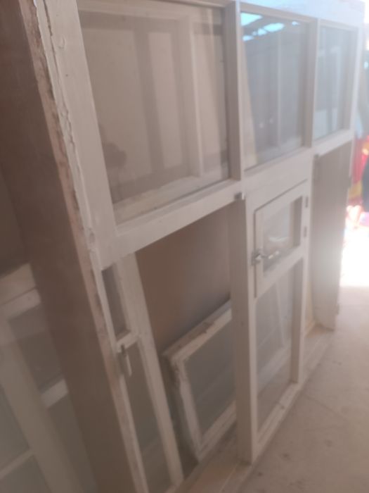 Продается б/у рамы двери в хорошем состоянии