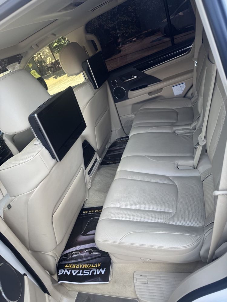 LEXUS LX 570 SPORT + продается