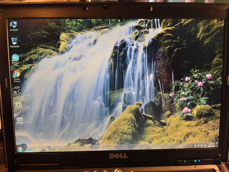 Laptop Dell D630, T6600 - 2,2 Ghz,4 Gb DDR2, serial port, hdd 160 ghz,