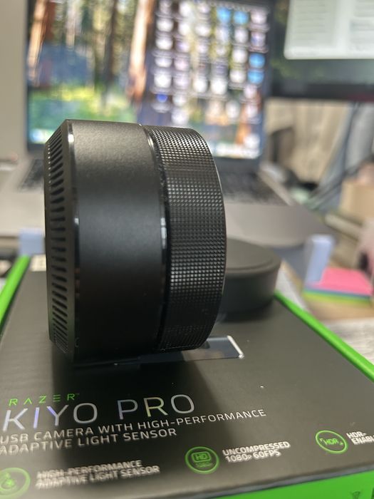 Razer Kiyo Pro – професионална Full HD уеб камера