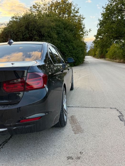 BMW F30 2014 Година