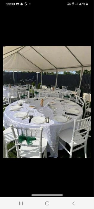 Mese si scaune de inchirat