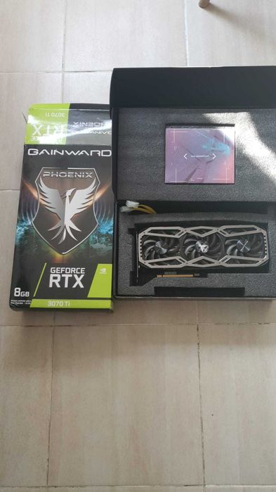 Placa video Gainward phonix cu luminite 3070 ti 8 gb