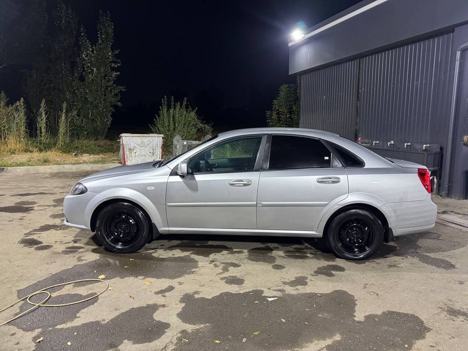 Jentra 2015 yil 162 min yurgan