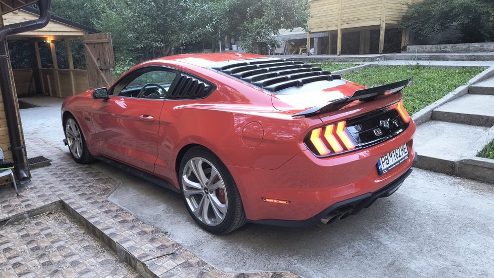Мустанг s 550 фейслифта