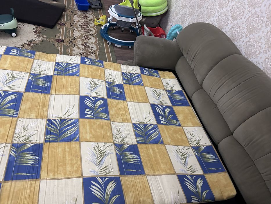 Диван с 2 креслами