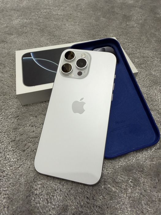 iPhone 16 Pro Max 256GB white titanium