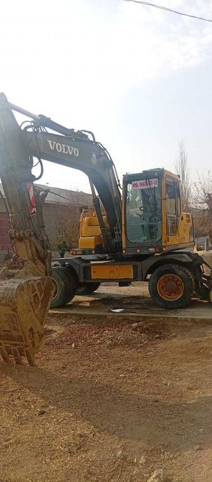 Ekskavator VOLVO 145