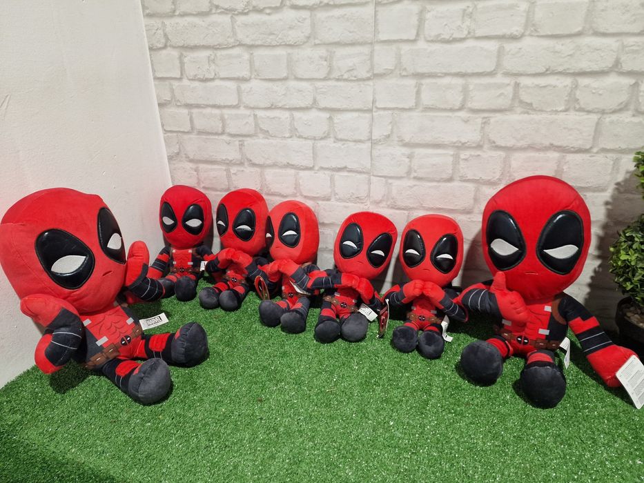 Deadpool играчки