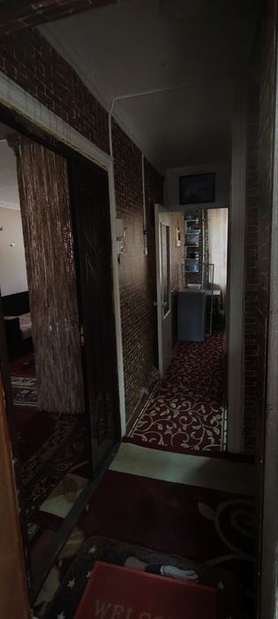 Чирчик шахар
Октябр  
#1-хона 1-етаж 
Квартира ижарага берилади
Нар