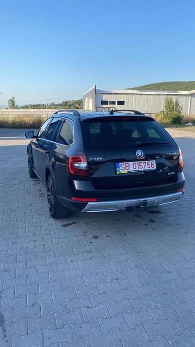Skoda octavia scout 2018