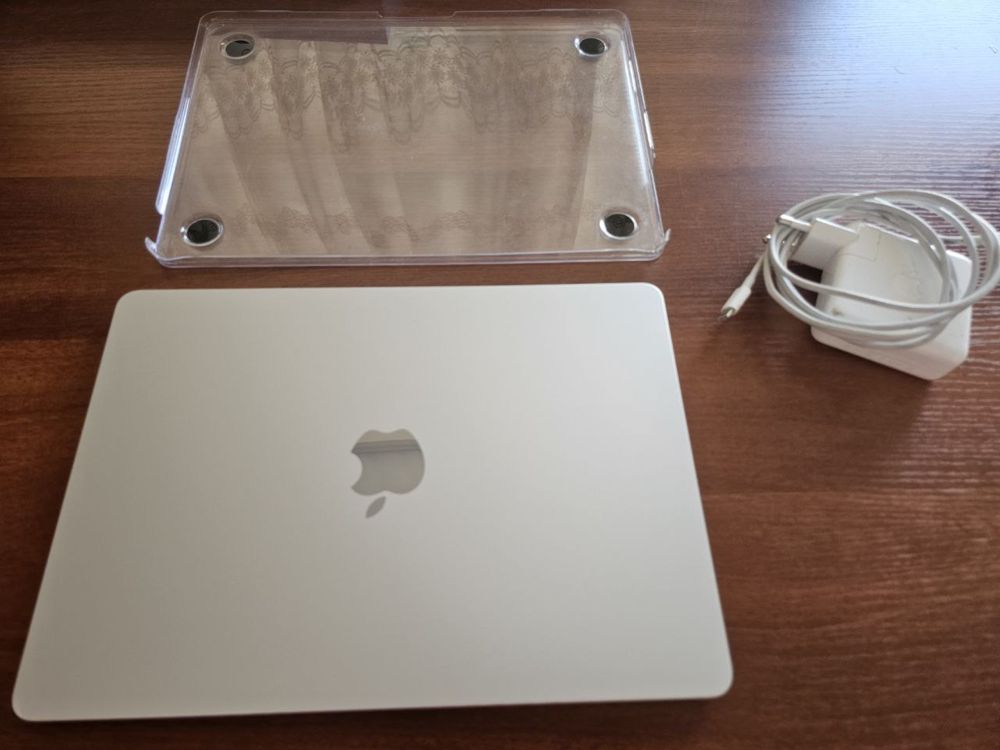 macbook air m2 100% 13inch