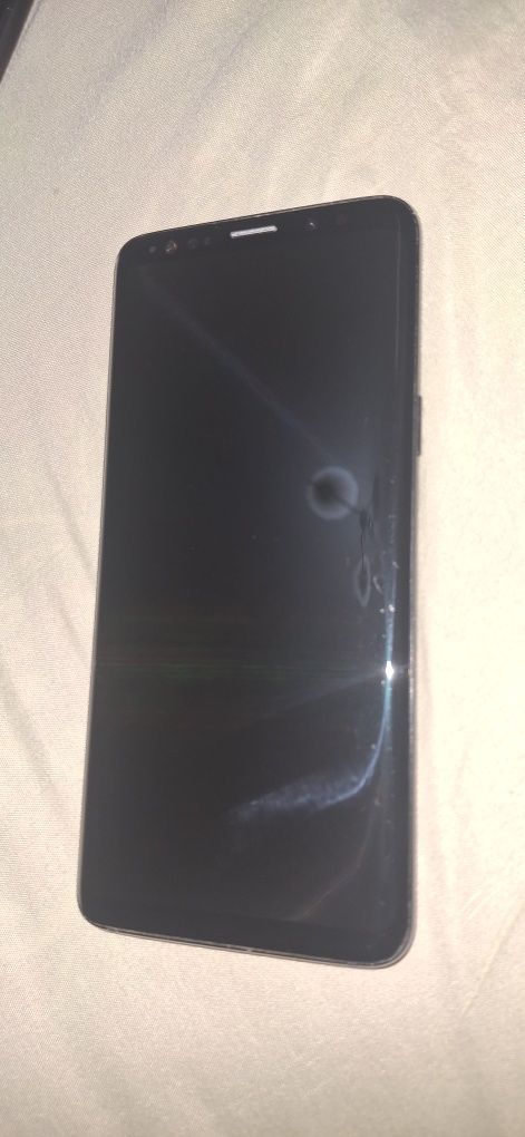 2 telefon Samsung S9 va A 51 original karopka dokument