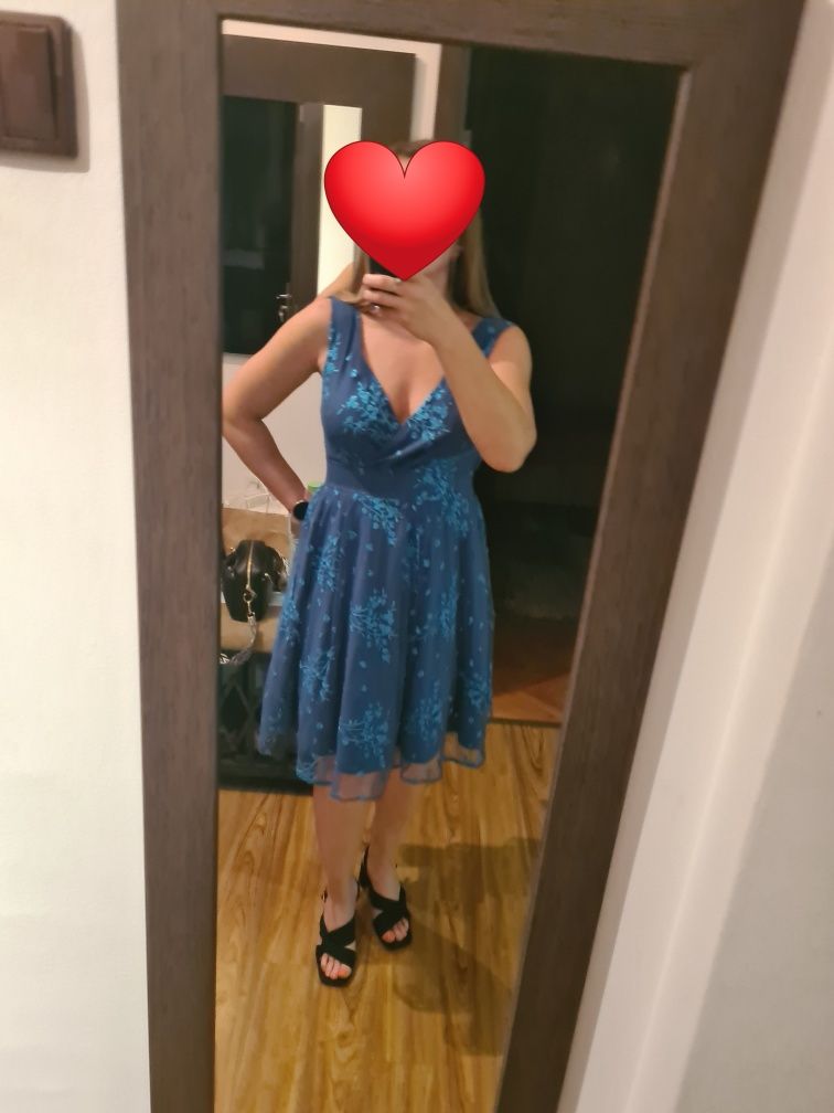 Rochie eleganta.