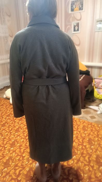 Продам новое пальто