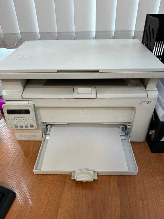 Продам принтер hp laser jet Pro MFP M130nw