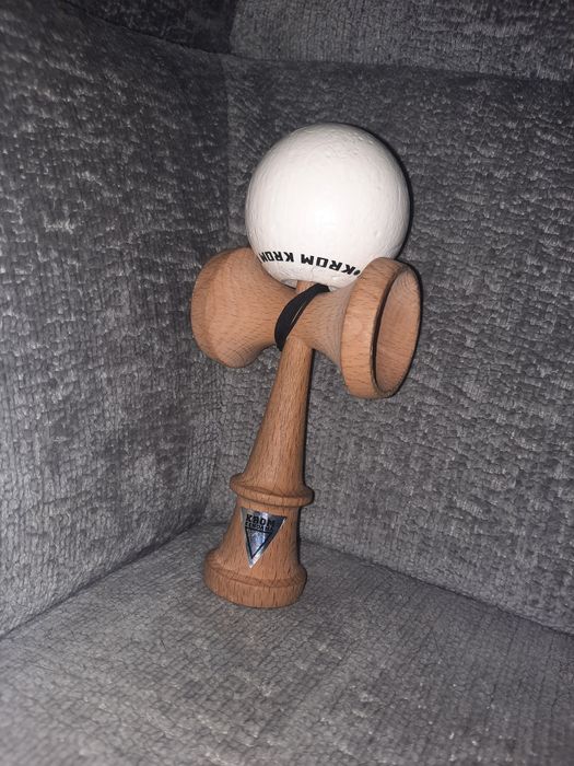 Kendama krom pop