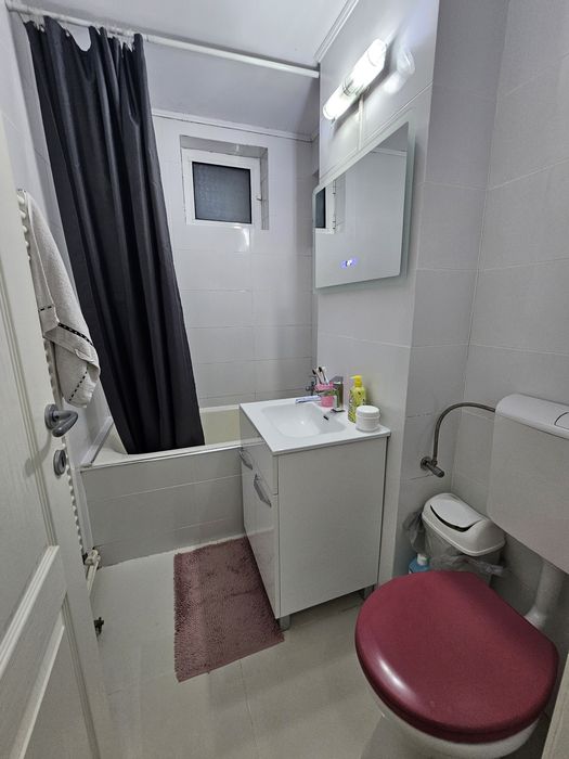 Apartament 3 camere decomandat