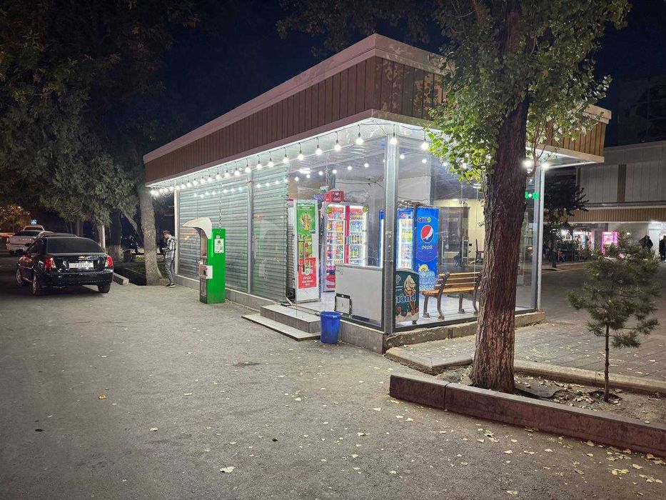 Магазин остановка сотилади