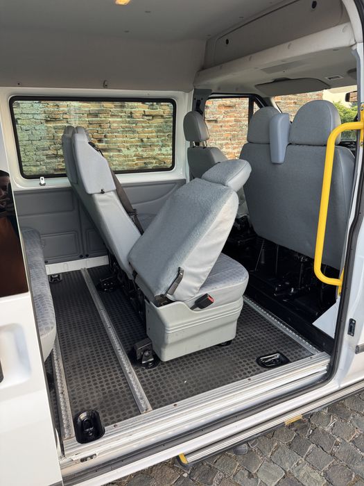 Ford Transit 8+1 locuri an 2013