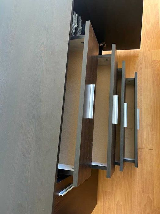 Скрин от Виденов 120х45х76  като нов