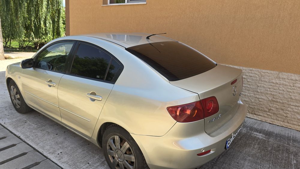 Preț redus 3000,Mazda 3 sedan cu cutie Automată.